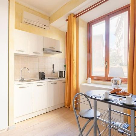 Private Suite In A Guest House With Private Bathroom N3 Roma Ngoại thất bức ảnh